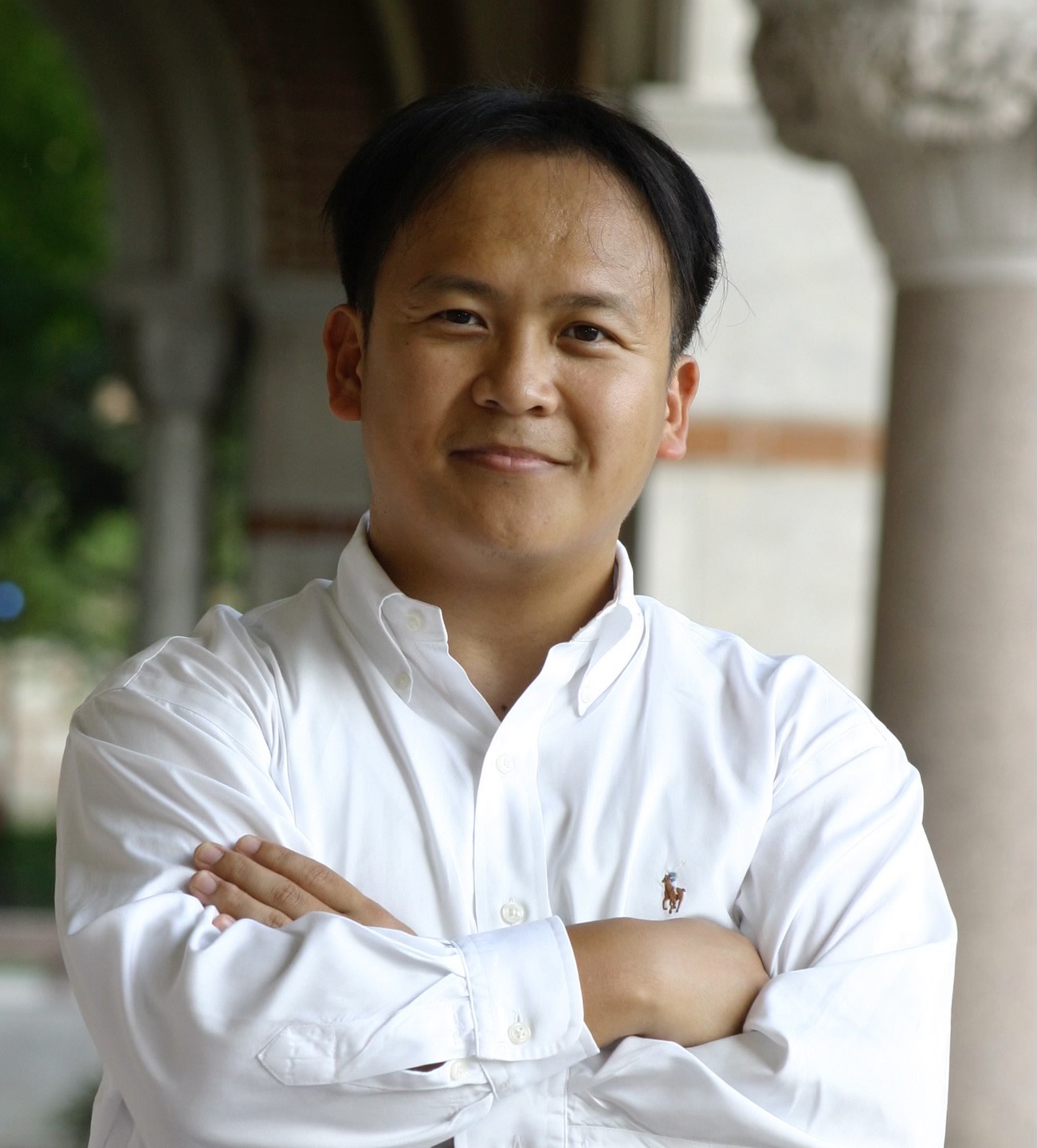 Thomas Hong Conducting
